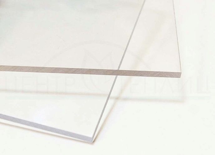 Монолитный поликарбонат Монолитный поликарбонат 8 мм (2,05 х 1,525м, прозрачный)